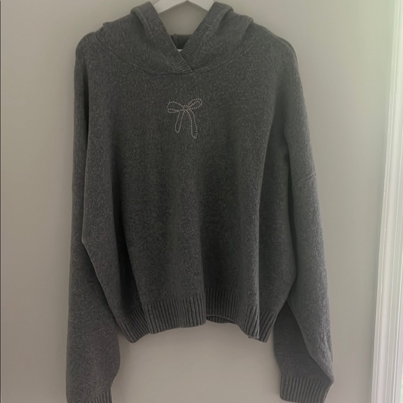 Hollister Tops - Gray Hollister Sweater/Hoodie with Bow Detail
